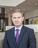 Dr. Werner Benade